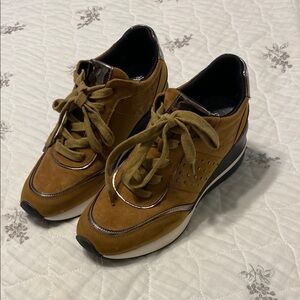 G.C Shoes Brown Sneakers with Olive Accents